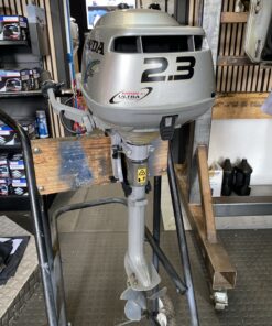 Alternative view of Used Honda 2.3hp Short Shaft